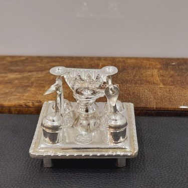 <b>SILVER MANGALA GOURI (Approx. 25 gms)</b>
