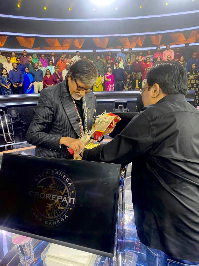 Gaurav Dwivedi meets Amitabh Bachchan