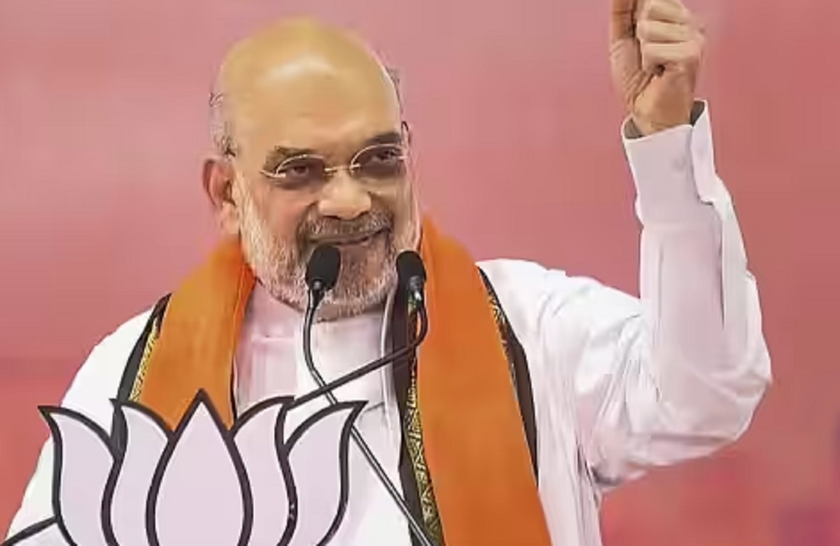 Union Home Minister Amit Shah reached Raipur, BJP leaders welcomed...