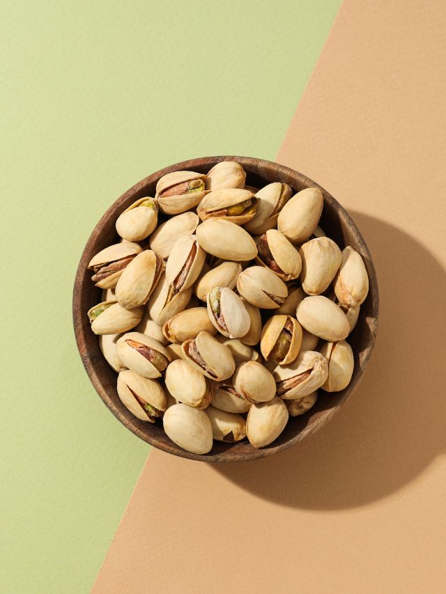 सेहत का खजाना है ये हरा ड्राई फ्रूट, जानें फायदे!