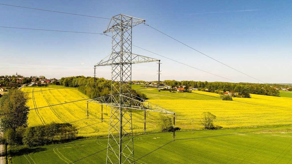 Farmers to Get 4X Compensation for Land Affected by Transmission Lines
