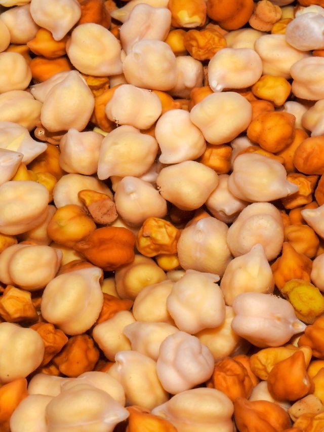 रोज एक मुट्ठी खाएं भीगे चने, फायदे कर देंगे हैरान!