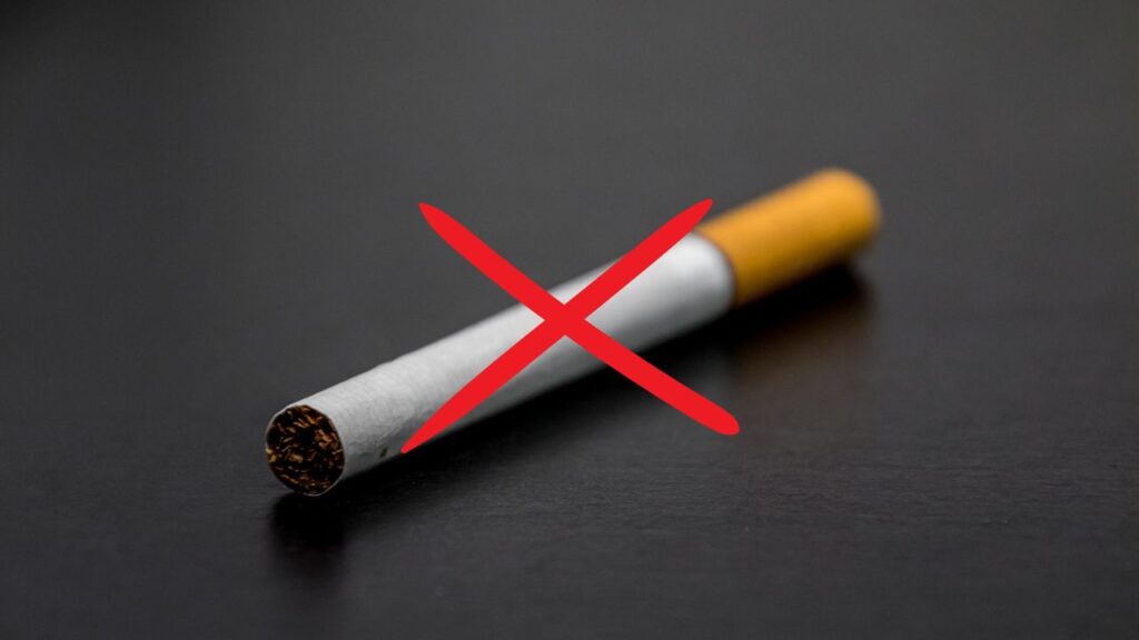 विशेषज्ञों ने बताया कि वेपिंग उपकरणों का इस्तेमाल न सिर्फ निकोटीन के लिए, बल्कि हार्ड ड्रग्स के सेवन के लिए भी हो रहा है, जो इस समस्या को और गंभीर बनाता है.