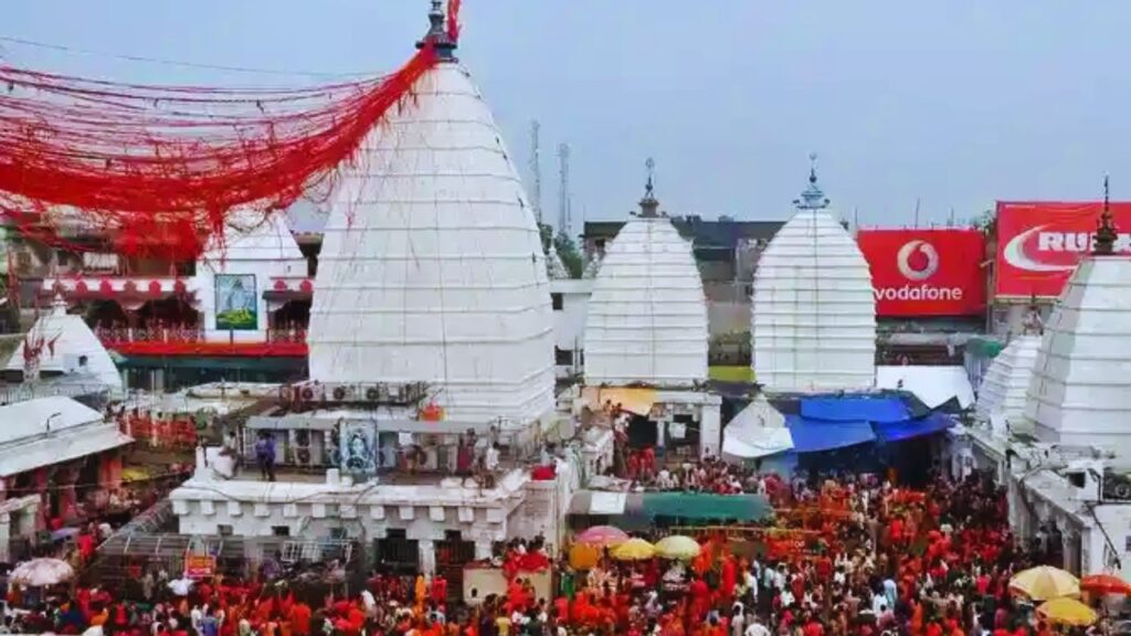 देवघर को 'हार्द्रपीठ' और 'चिता-भूमि' भी कहा जाता है क्योंकि यह वही स्थान है जहां माता सती का हृदय गिरा था. यही कारण है कि यह स्थान एक साथ शक्तिपीठ और ज्योतिर्लिंग दोनों का स्वरूप धारण करता है जो भारत में दुर्लभ है.