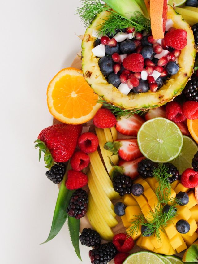 गर्मी में खाए ये फल तो पड़ सकते हैं बीमार!