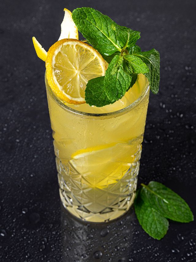 सावधान! ये लोग भूलकर भी सुबह न पीएं नींबू पानी