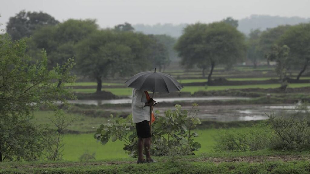 Heavy Rain Alert in Uttarakhand and Himachal, Humidity and Heat to Trouble Other States