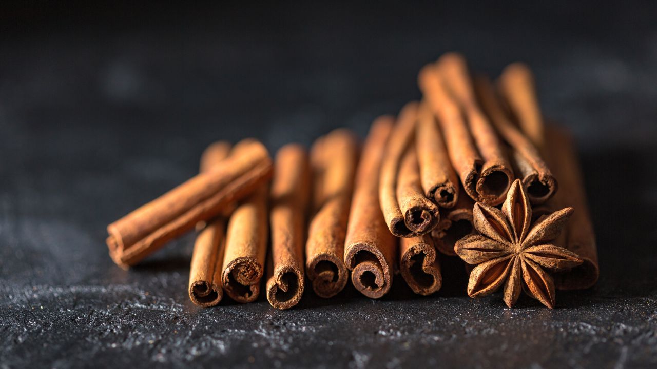 Fake Vs Real Cinnamon Identification Guide Health Risks Coumarin Cassia Vs Ceylon Cinnamon