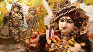 Janmashtami 2025: दही-हांडी से लेकर जन्म कथा तक… जानें इस बार क्यों इतना खास है जन्माष्टमी का त्योहार!