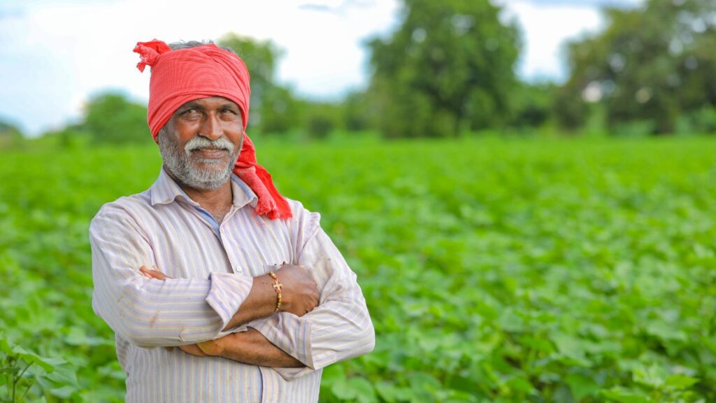क्लेम स्टेटस चेक करने के लिए पॉलिसी नंबर, आधार नंबर या मोबाइल नंबर दर्ज करें. इससे किसान अपने प्रीमियम भुगतान और बीमा की स्थिति भी मोबाइल ऐप या वेबसाइट पर जान सकते हैं. क्लेम स्टेटस चेक करने के लिए पॉलिसी नंबर, आधार नंबर या मोबाइल नंबर दर्ज करें. इससे किसान अपने प्रीमियम भुगतान और बीमा की स्थिति भी मोबाइल ऐप या वेबसाइट पर जान सकते हैं.