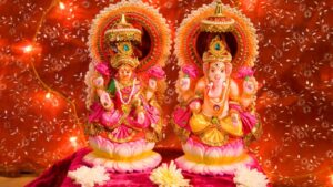 Diwali 2025: आज दिवाली के दिन करें अपने पितरों का श्राद्ध, जानें शाम को लक्ष्मी पूजन का शुभ मुहूर्त और विधि Diwali 2025: आज दिवाली के दिन करें अपने पितरों का श्राद्ध, जानें शाम को लक्ष्मी पूजन का शुभ मुहूर्त और विधि