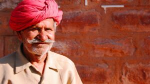 नकली खाद-बीज और कीटनाशक मिले तो किसान कहां शिकायत करें, कृषि मंत्रालय ने जारी किया नंबर