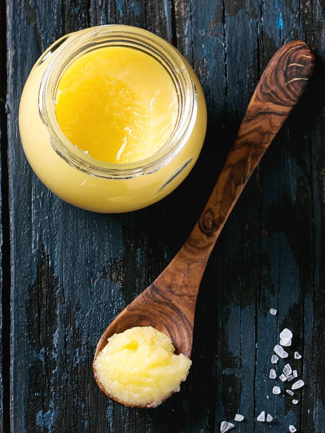 घर पर ऐसे बनाएं असली दानेदार देसी घी!