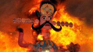 देश के इन हिस्सों में नहीं मनाया जाता दशहरा, रावण को लेकर है अनोखी परंपरा