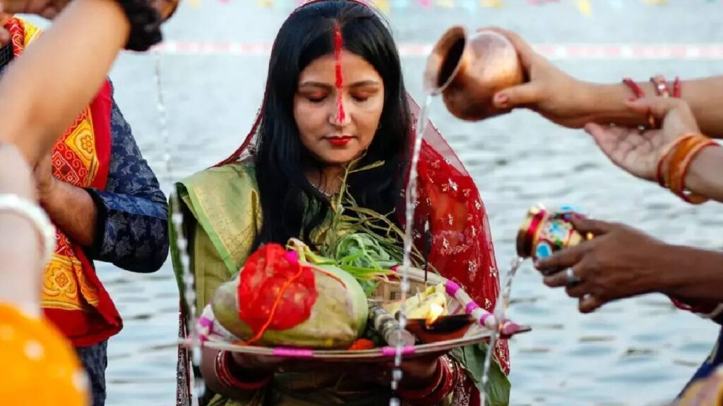 Weather Turns Ahead of Chhath Puja: Rain Likely in Bihar, Mild Chill Grips North India