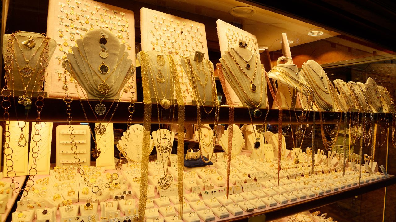 Gold Rate Today 1 November Latest Silver Price In India Aaj Ka Sone Chandi Ka Bhao