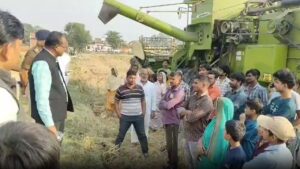 पराली मामले पर योगी सरकार का कड़ा एक्शन, 9 लेखपाल सस्पेंड.. कई एसडीएम-एसओ और ग्राम प्रधान लपेटे में