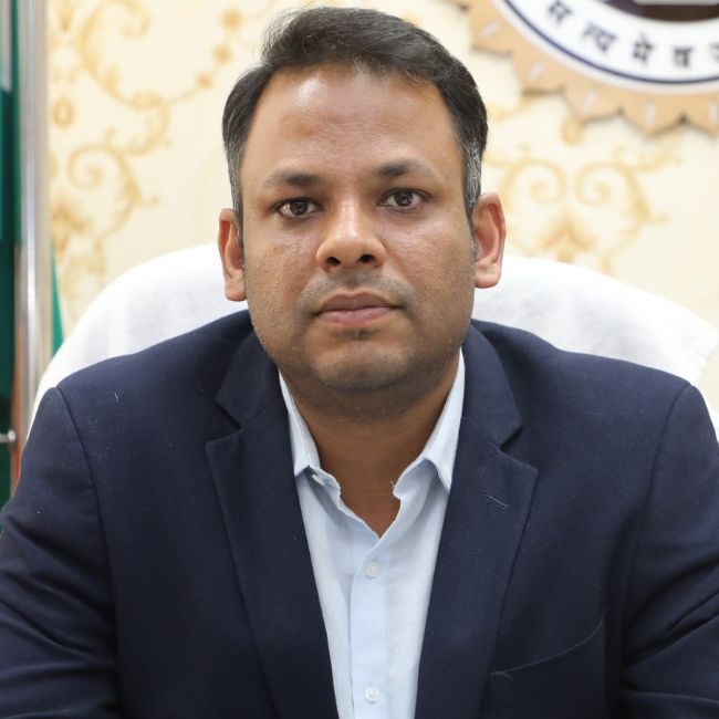 dewas collector rituraj singh