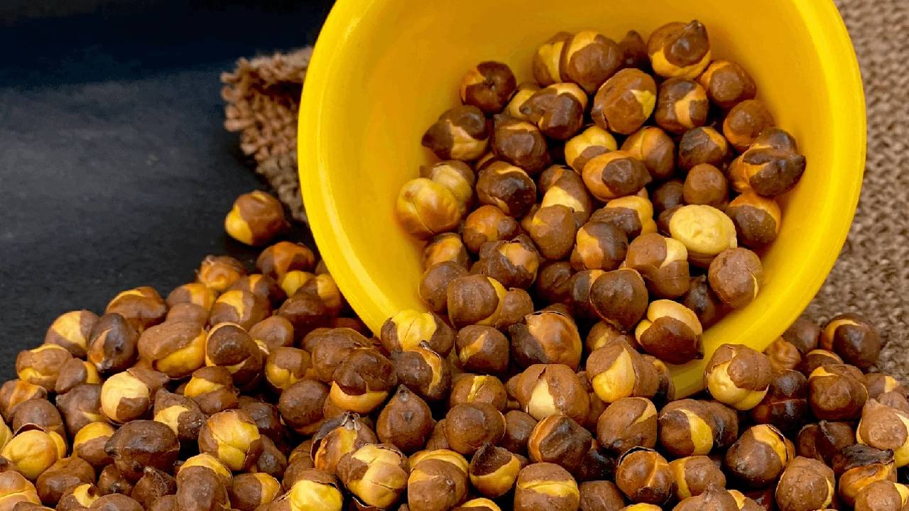 Toxic Dye Auramine Found In Roasted Chickpeas Health Risk Cancer Danger Food Adulteration Alert India