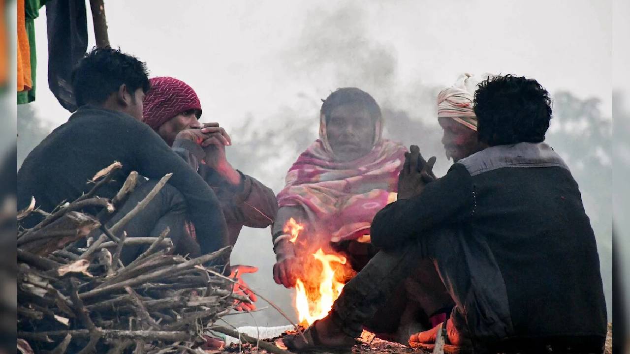 Today Weather Update November 3 2025 Snowfall In Uttarakhand Himachal Heavy Rain In Several States And Delhi Ncr Air Quality Deteriorates To Severe Level