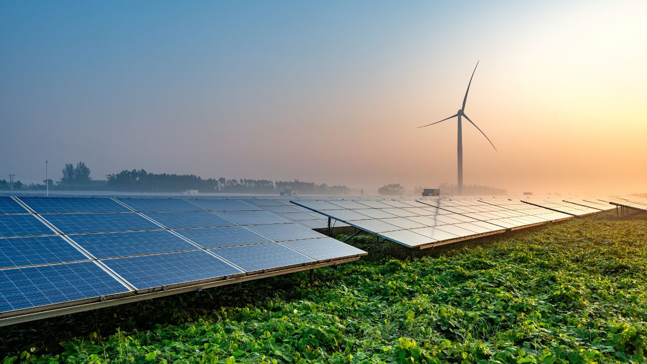 Solar Pump Worth Rs 2 Lakh Is Now Available Just Rs 15000 Big New Year Gift Government Farmers