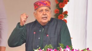 खाद कालाबाजारी पर नपेंगे अफसर, कृषि मंत्री बोले- सिद्धार्थनगर के जिला कृषि अधिकारी निलंबित