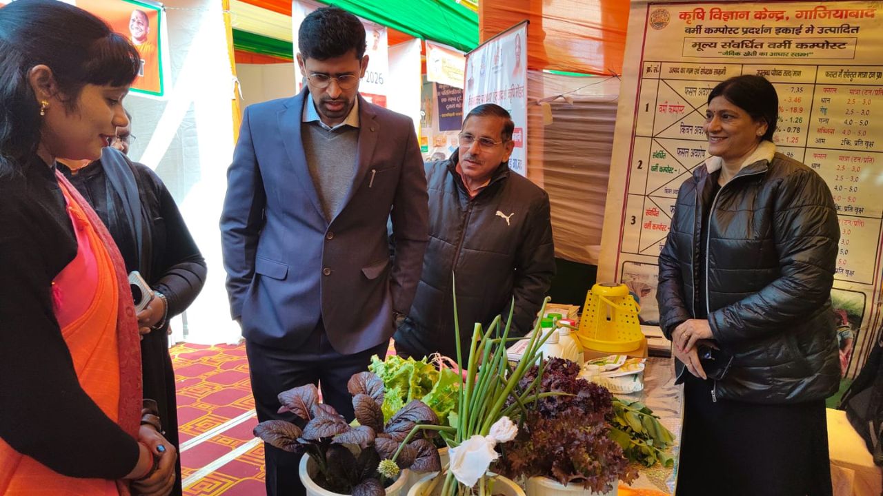Ghaziabad Kvk Five Farmers From Received Gaurav Awards Ahead Of Republic Day For Adopting Modern Farming Models By Up Govt