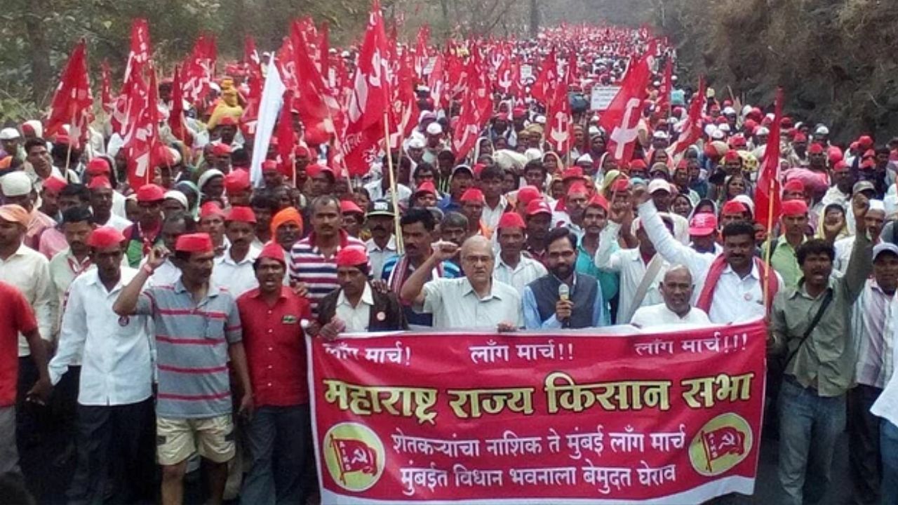 Maharashtra Farmers Protesting From Nashik To Mumbai Over Land Rights Crop Purchase Issues Govt Called For Talks