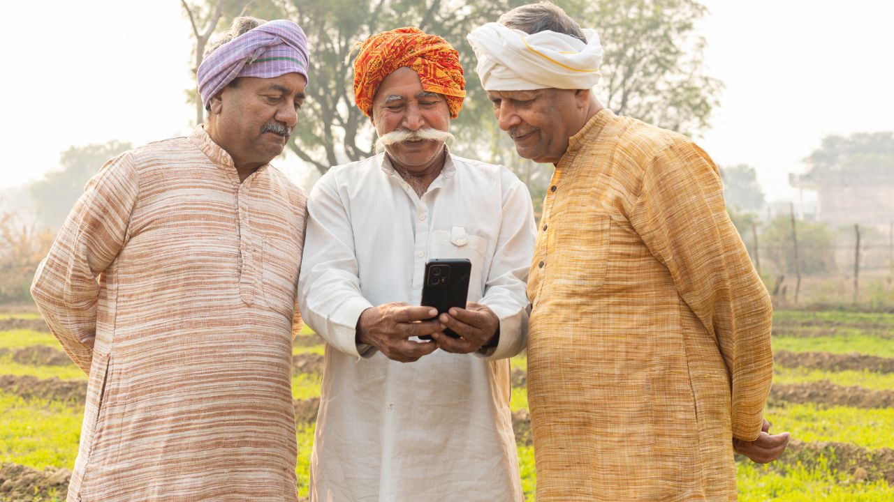 Up Agri Dept Launches Dedicated Helpline For Farmers To Provide All Deatils About Agri Schemes