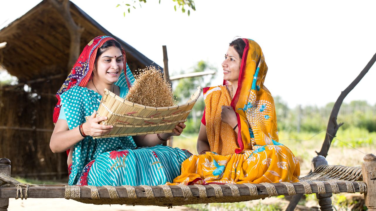 Lado Lakshmi Yojana Update: सरकार ने फिर से शुरू की बेहतरीन योजना, लाखों महिलाओं को होगा सीधा फायदा.. जानें क्या कुछ है खास