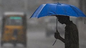 Heavy Rain Alert: मौसम विभाग की बड़ी चेतावनी- हो जाएं सावधान! अगले 48 घंटे तेज हवा, भारी बारिश और कोहरे से मचेगा कोहराम