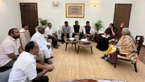 बजट से पहले तंबाकू किसानों ने की वित्त मंत्री से मुलाकात, ज्यादा टैक्स पर जताई आपत्ति और कही ये बात