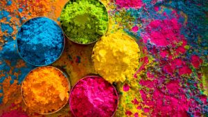 Holi 2026: केमिकल वाली होली को कहें अलविदा! घर पर बनाएं हर्बल गुलाल और सुरक्षित तरीके से मनाएं रंगों का त्योहार