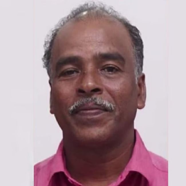 Kerala Award winning farmer Ambattu Elias cummit suicide