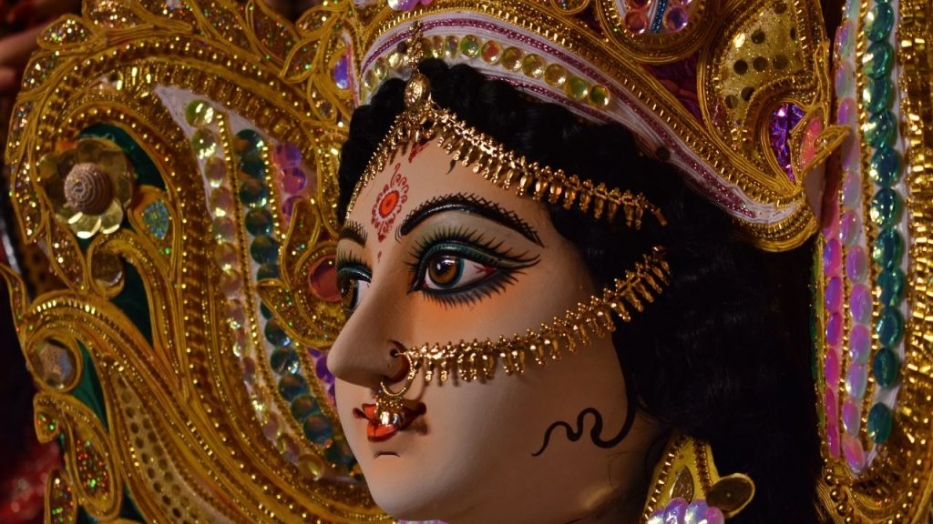 चैत्र मास की शुक्ल प्रतिपदा तिथि पर, यानी 19 मार्च को गुड़ी पड़वा और हिंदू नववर्ष भी मनाया जाएगा. इस दिन नवरात्रि की शुरुआत के साथ ही नया साल भी प्रारंभ होता है, जो परिवार और धार्मिक अनुष्ठानों में खुशहाली लाने का प्रतीक माना जाता है.