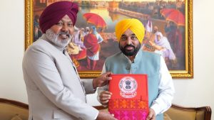 पंजाब ने किसानों के लिए खोला पिटारा, पराली-बिजली सब्सिडी का ऐलान.. मक्का की खेती पर 17,500 रुपये मिलेंगे