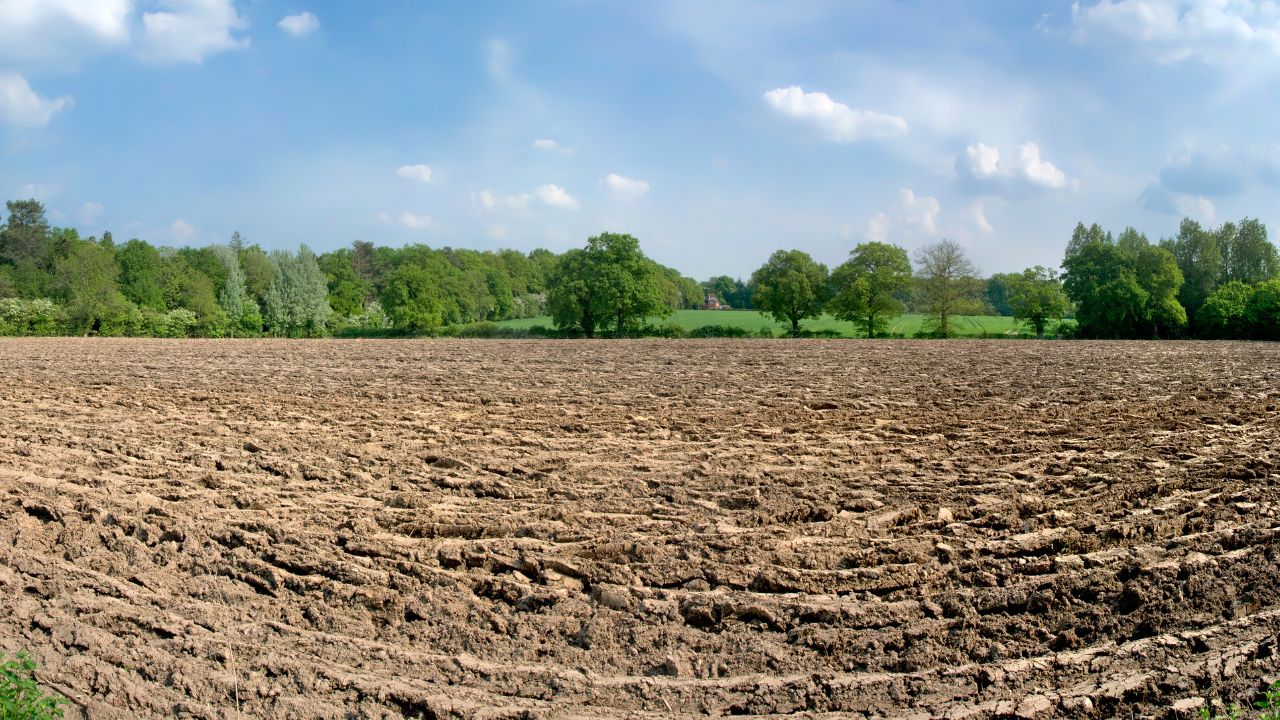 Tips For Farmers Benefits Of Deep Ploughing In April June To Increase Crop Yield