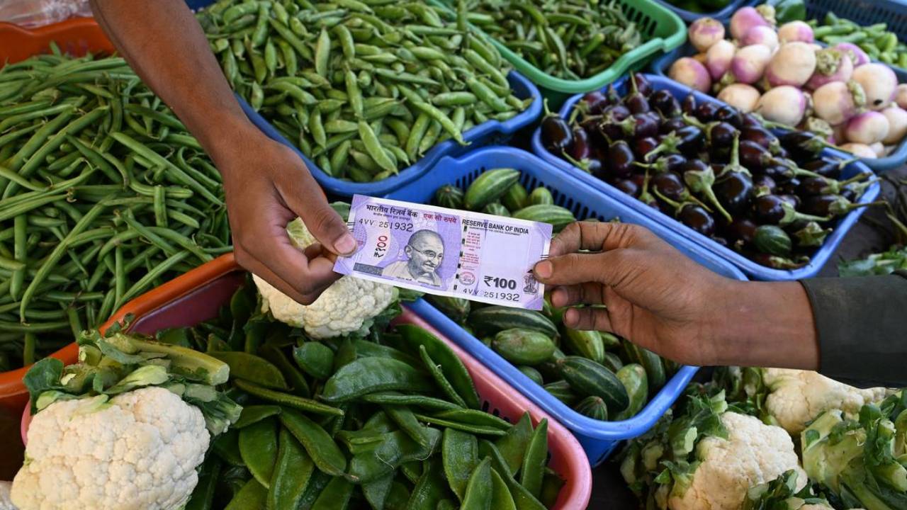 India Retail Inflation March 2026 3 4 Percent Lpg Food Prices Rise Rbi Policy Outlook