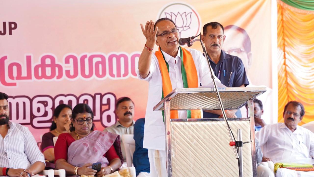 Kerala Election 2026 Shivraj Singh Chauhan Accuses Ldf Udf For Corruption Make Promises For Farmer