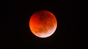 2026 का आखिरी ब्लड मून, चंद्र ग्रहण के समय क्या करें और क्या भारत में लगेगा सूतक, जानें सब कुछ!