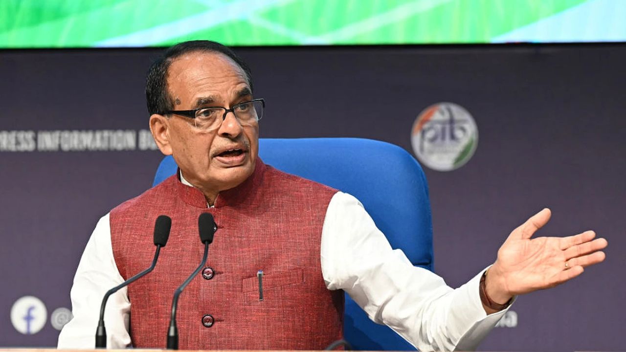 Agriculture Minister Shivraj Singh Chouhan To Introduce Pesticide Bill In The Next Parliament Session