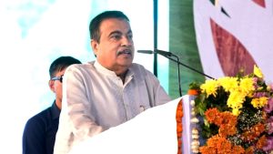 रायसेन कृषि महोत्सव में नितिन गडकरी का बड़ा संदेश, स्मार्ट सिटी नहीं स्मार्ट विलेज से बदलेगी खेती और गांवों की तस्वीर