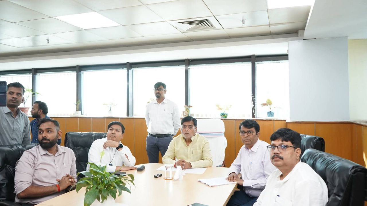 Now Shopkeepers Not Able Make Excuses Entire Stock Urea And Dap Visible Live On Bihar App