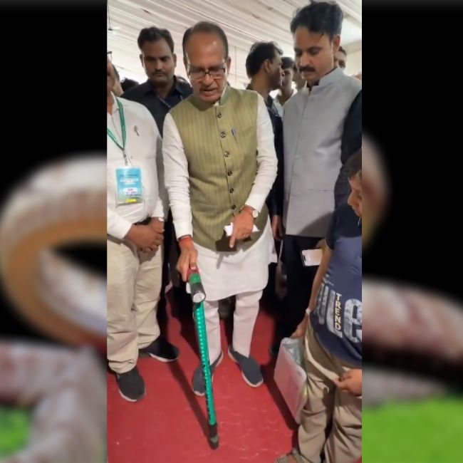 Kisan Mitra Stick, Snake Alert Device, Smart Farming, Farmer Safety, Shivraj Singh Chouhan