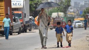 एक तरफ 47°C की गर्मी, दूसरी तरफ तेज बारिश का अलर्ट… जानिए आपके राज्य में कैसा रहेगा मौसम