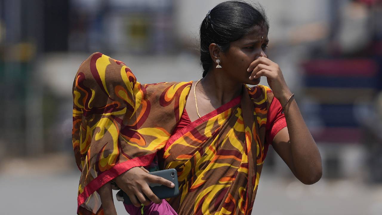 Imd Issues Thunderstorm And Heavy Rain Alert In 17 States As Heatwave Continues Across North India