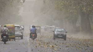 IMD Alert: देश के 17 राज्यों में बिगड़ेगा मौसम, 70 KM प्रति घंटे की रफ्तार से चलेंगी हवाएं IMD Alert: देश के 17 राज्यों में बिगड़ेगा मौसम, 70 KM प्रति घंटे की रफ्तार से चलेंगी हवाएं