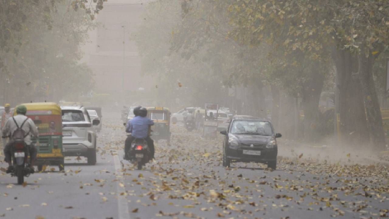 Imd Weather Alert 17 States Thunderstorm Heavy Rain Strong Winds Up Bihar India Weather Update