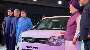 मारुति ने लॉन्च की भारत की पहली फ्लेक्स-फ्यूल कार, 85 फीसदी एथेनॉल पर चलेगी गाड़ी