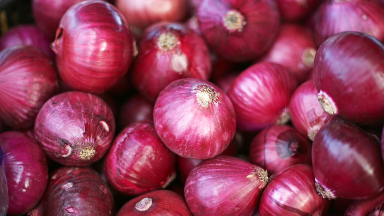 Relief Package For Onion Farmers To Be Announced Within 10 Days Deliberations Underway Between Centre And State Said Ncp Leader Walse Patil